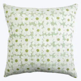 Daisy Indoor/Outdoor Pillow, Pear