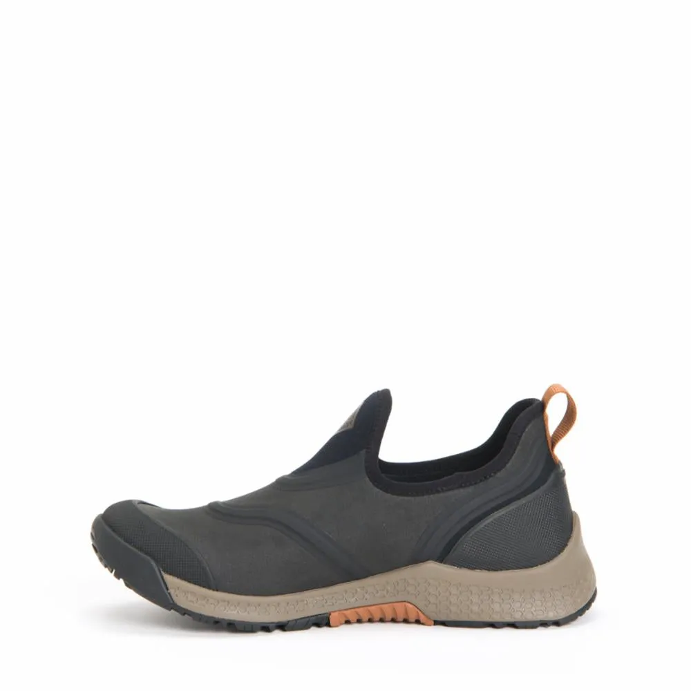 Muck Footwear  Women's Outscape Low Outscape Black M
