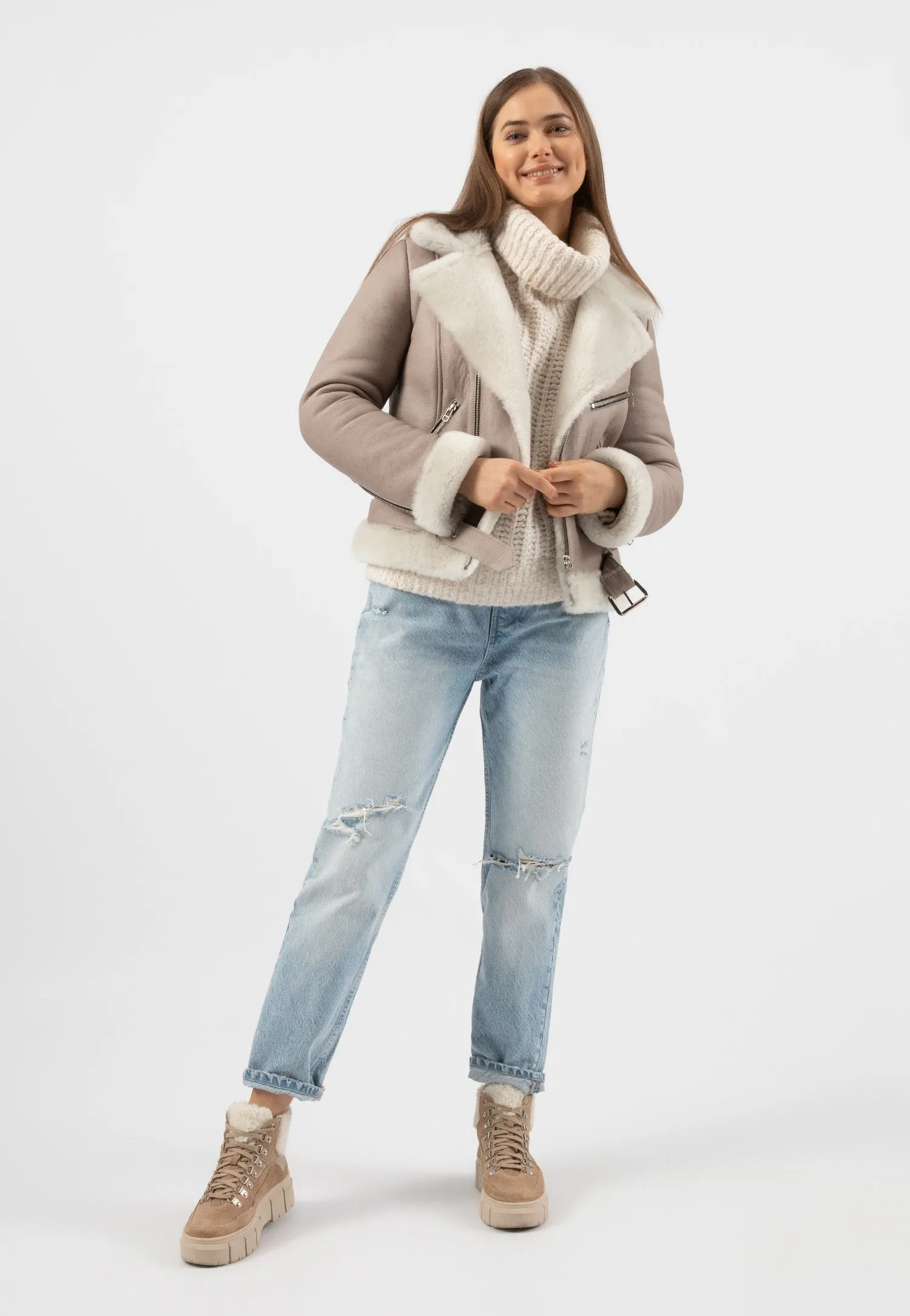 Wojas RELAKS Beige Insulated Leather Ankle Boots with Fur | R6400364